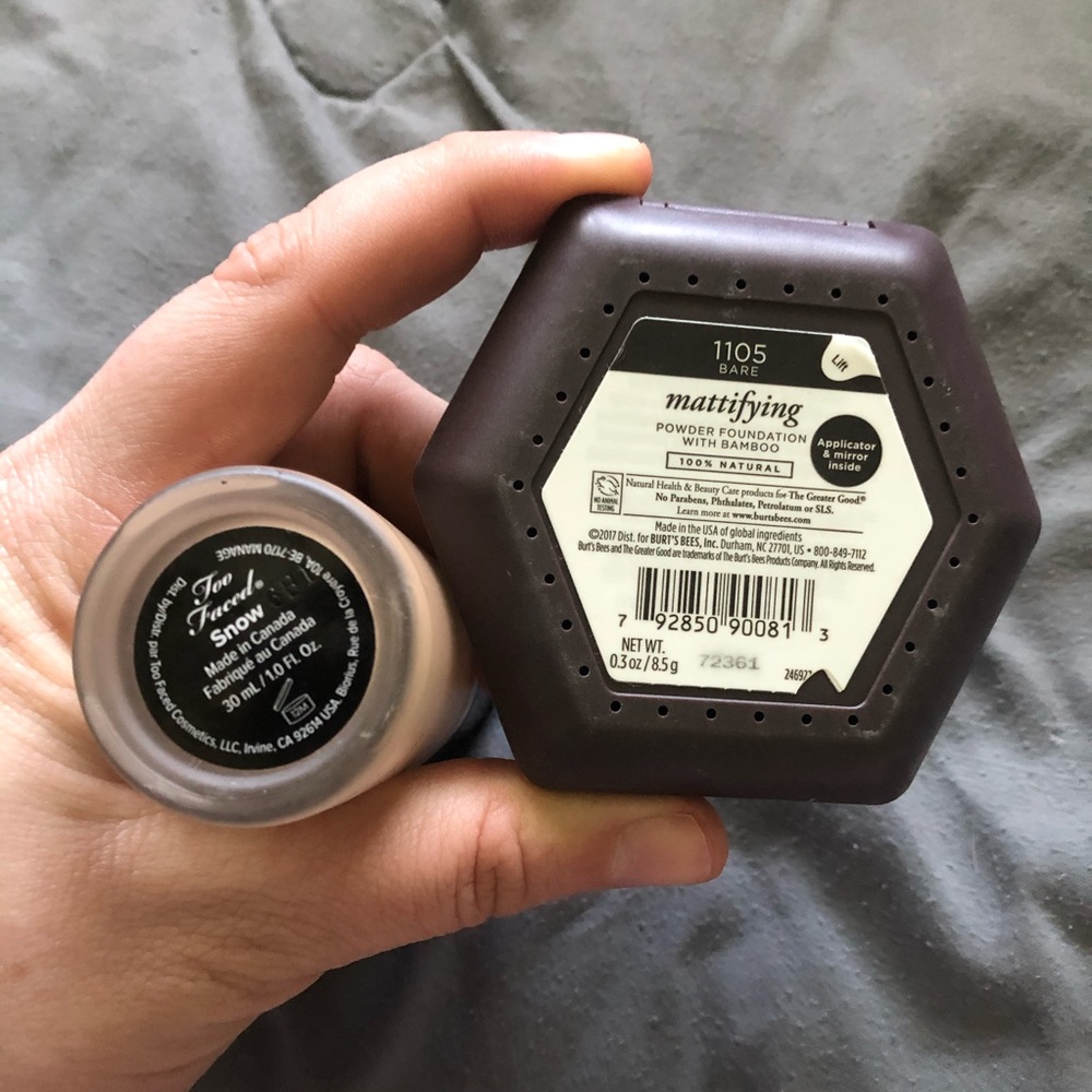 Makeup Bundle - Picture 2 of 2